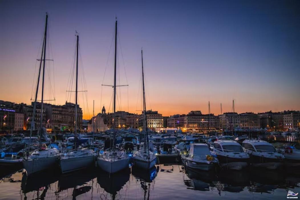 Escapade Marseillaise Pres Des Terrasses Du Port Marselha Exterior foto